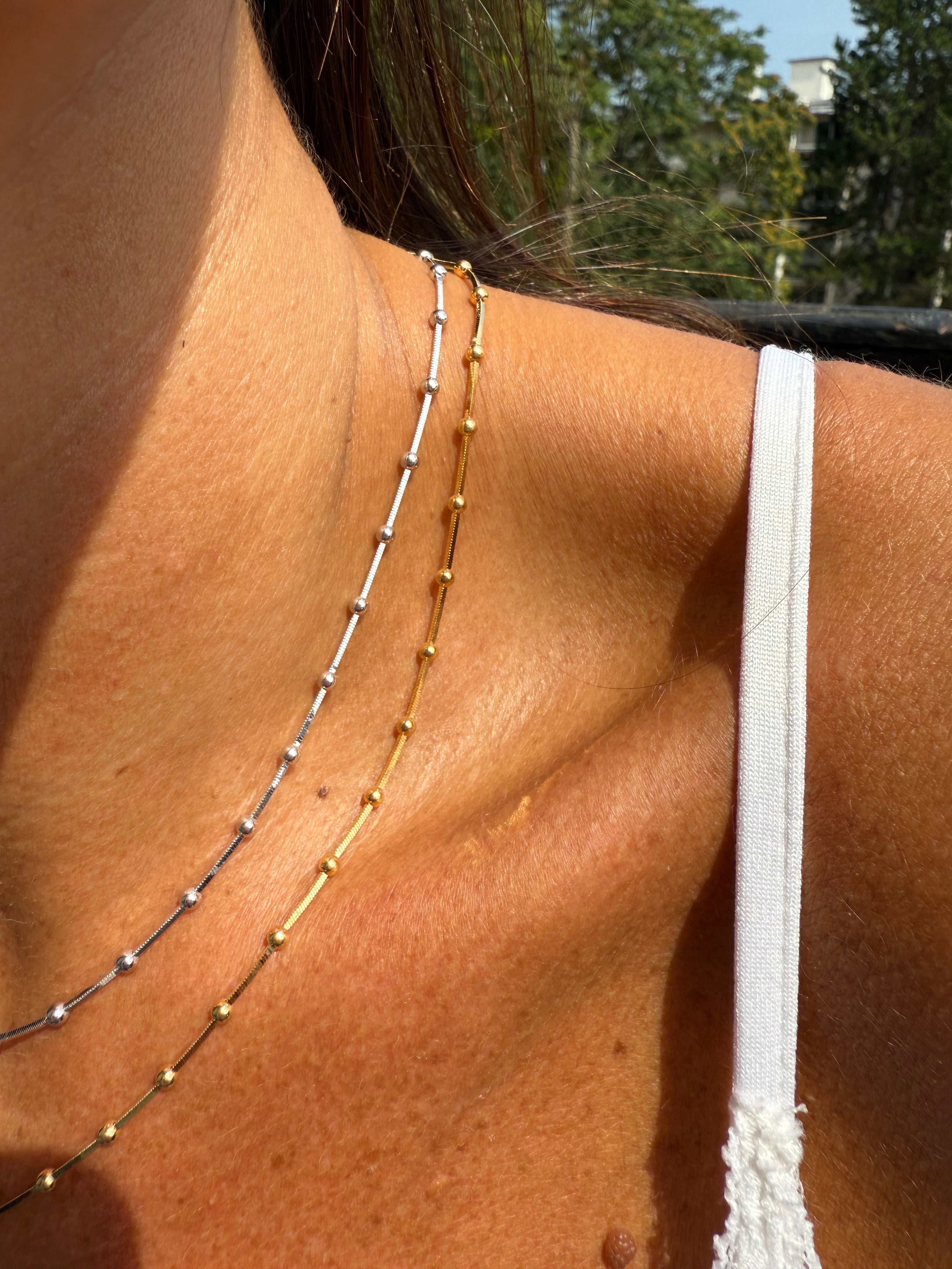 COLLIER MINI BOULE AJUSTABLE
