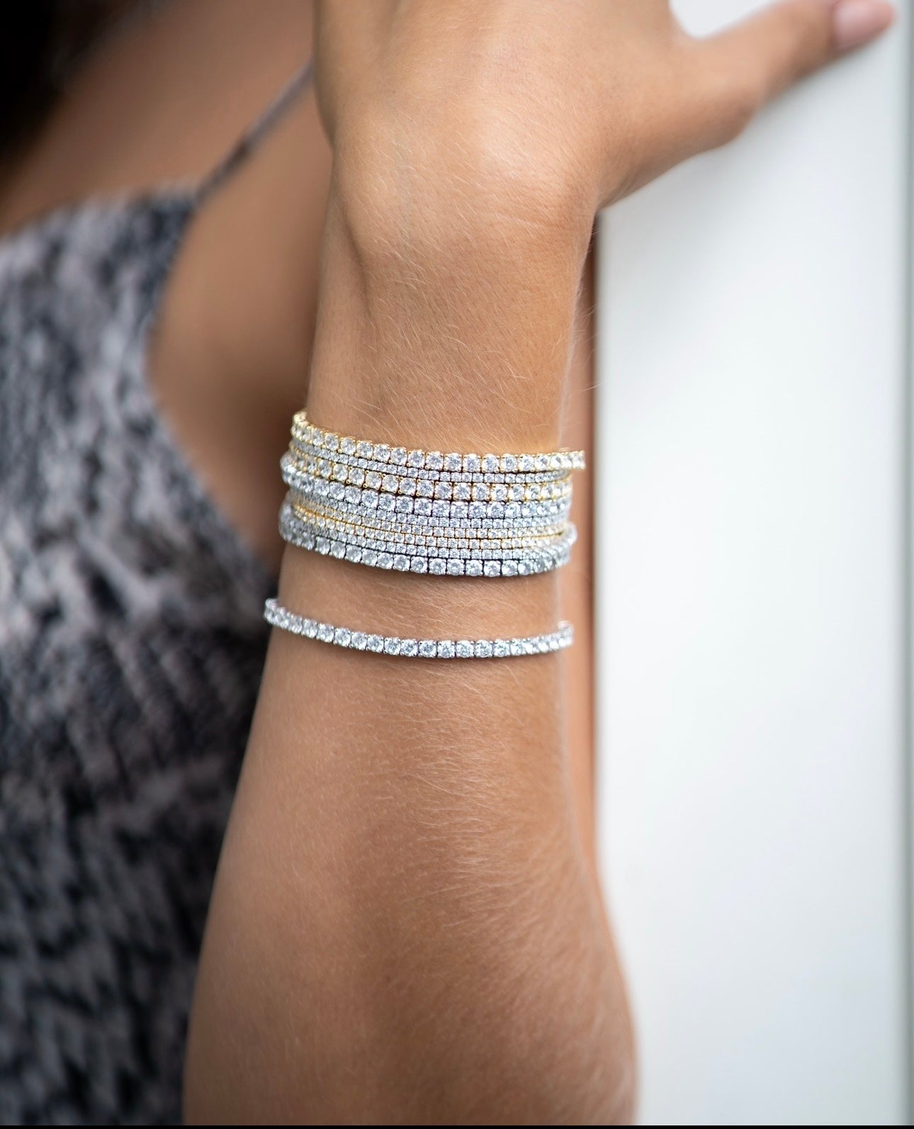 BRACELET RIVIÈRE FINE 2MM JAUNE