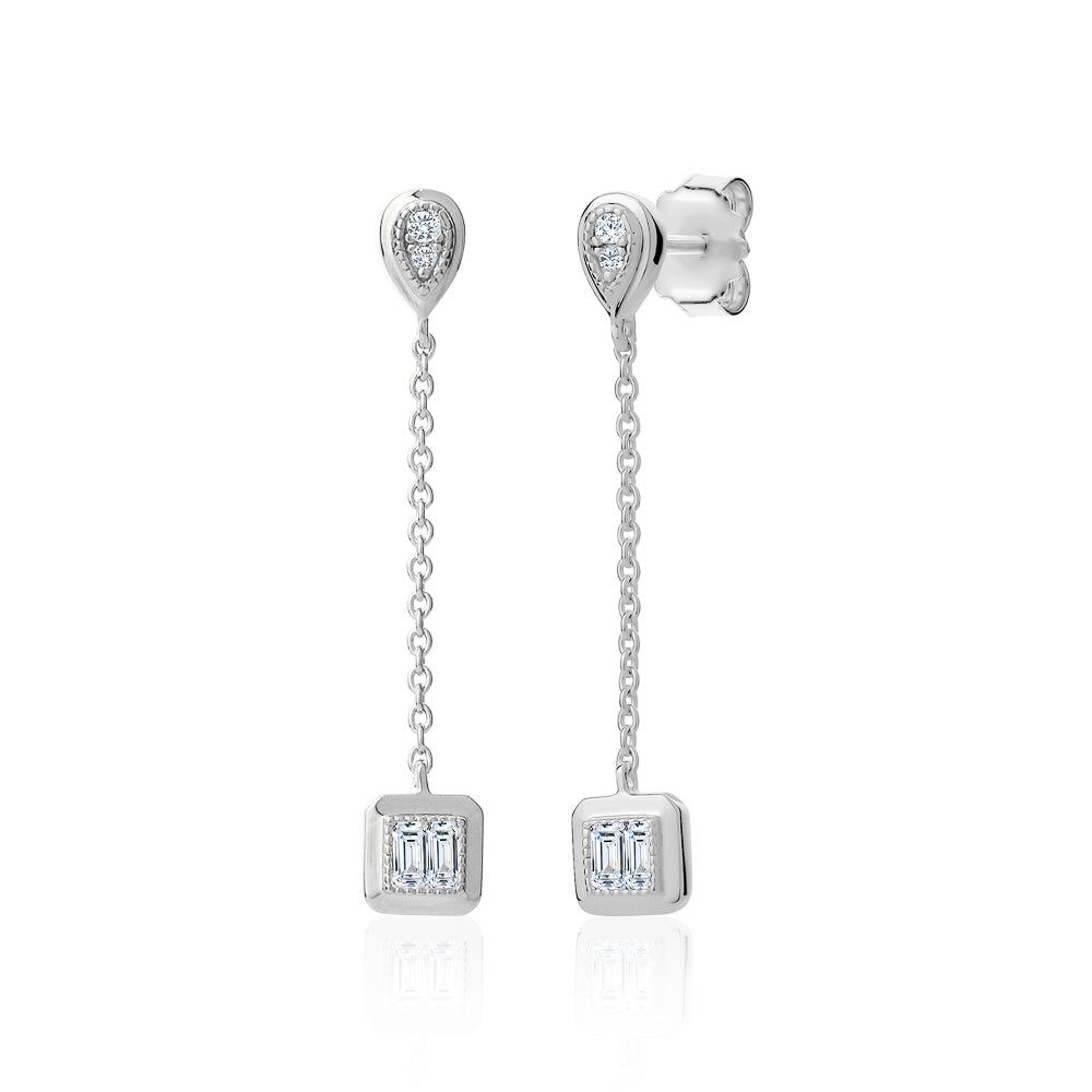 BOUCLE D’OREILLE GOUTTE DE SATIN