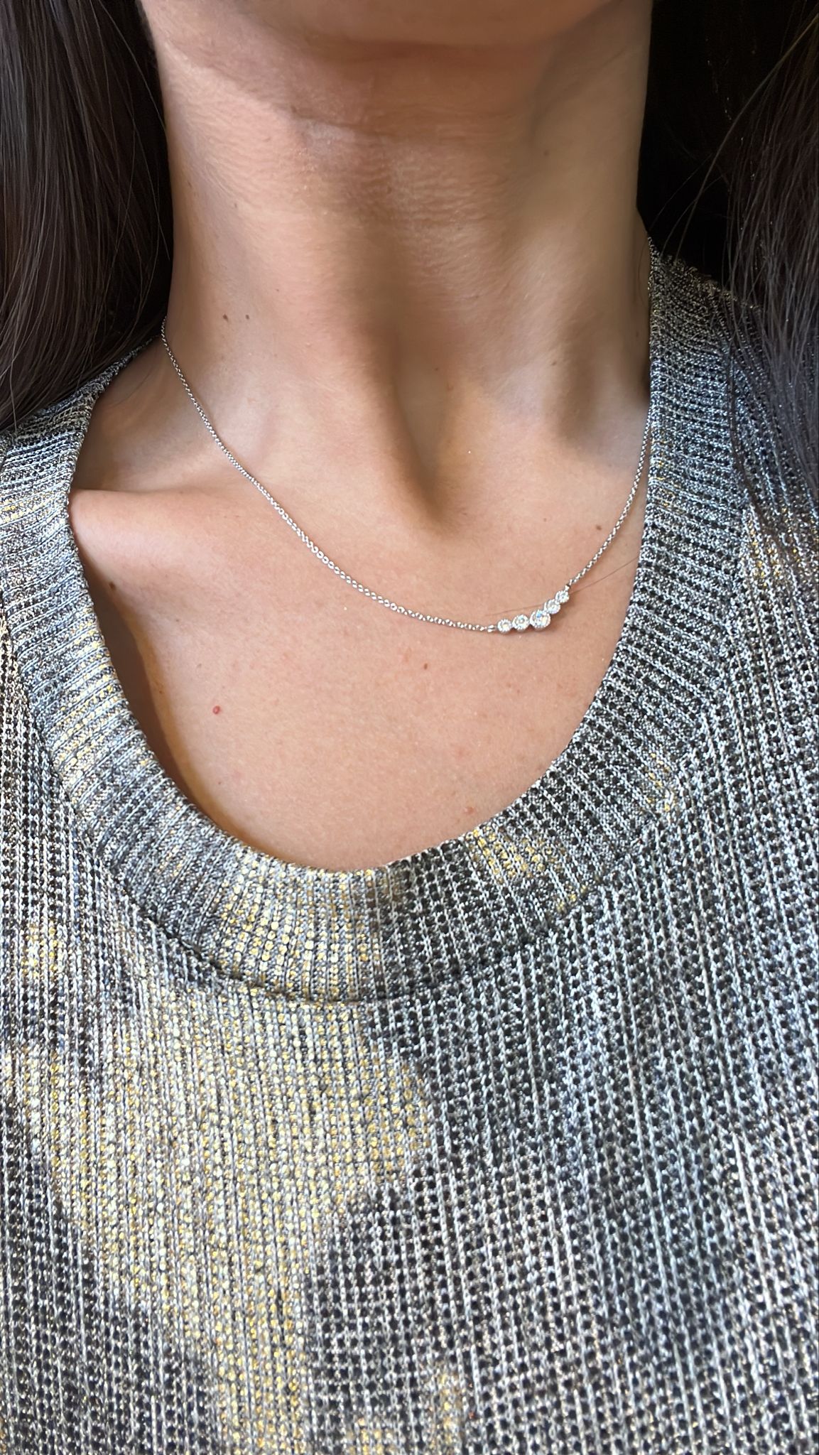COLLIER BARRETTE